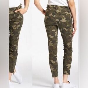 Kut from the Kloth Camouflage Ankle Jeans